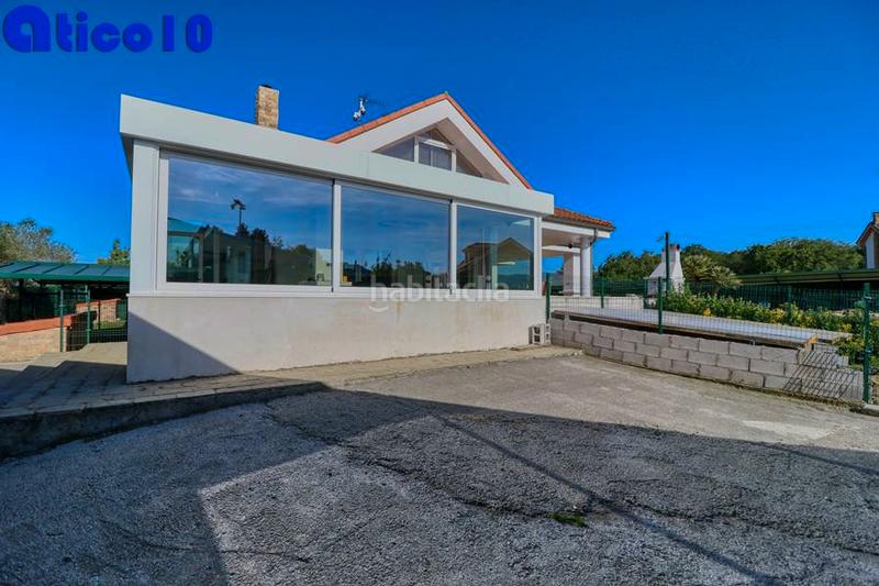 Foto e3939485-7878-43d9-a40e-bea68c767f64. Chalet impresionante chalet en mareo en urbanizacion privada. en Gijón