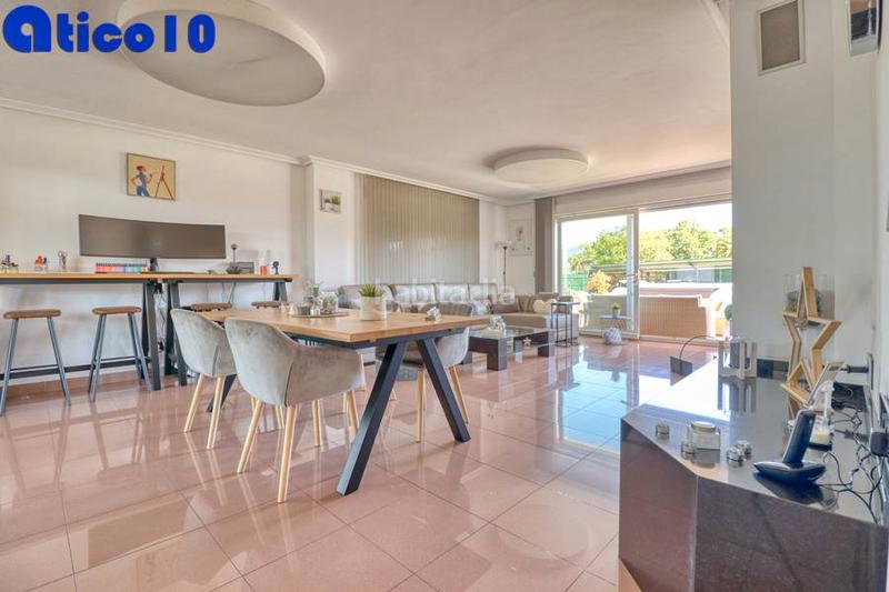 Foto e4ce1d06-a816-49d7-b8a4-9bb5902397bd. Chalet impresionante chalet en mareo en urbanizacion privada. en Gijón