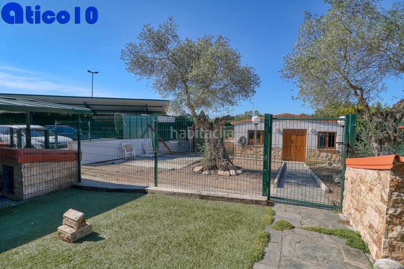 Foto fcb3ea59-15a8-47d9-839e-06b93d184f1a. Chalet impresionante chalet en mareo en urbanizacion privada. en Gijón