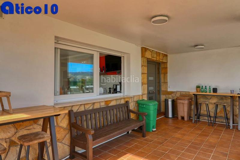 Foto ff30222c-284e-45d4-a834-ba940c8a750c. Chalet impresionante chalet en mareo en urbanizacion privada. en Gijón