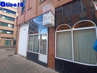 Geschäftsraum in Calle juan antonio vallejo-nágera botas 4. Local pie de calle / antes peluqueria