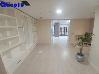 Piso  Calle nueve de mayo. Oficina con cambio uso a vivienda