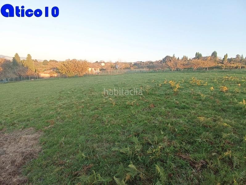 Foto af29f89f-98da-422f-b2ce-be264a9e3780. Terreno residencial en n/a finca para 2 viv. unifamiliares en Siero
