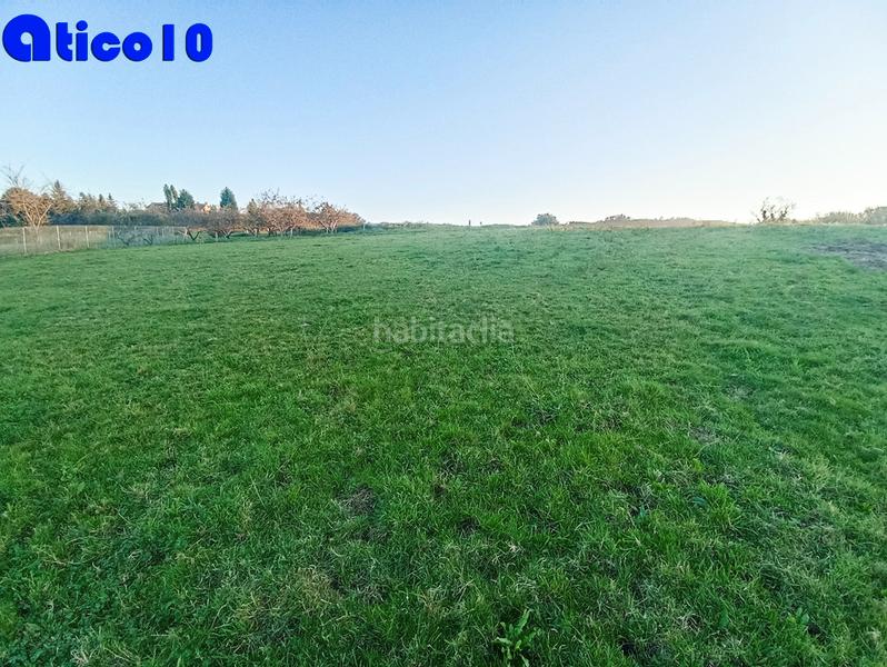 Foto c3047004-60c2-4261-b862-cc23e2c892fa. Terreno residencial en n/a finca para 2 viv. unifamiliares en Siero