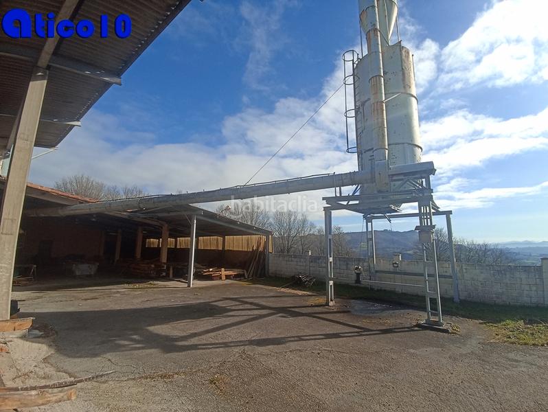 Foto 220582d3-aad5-4b3a-a7fb-96626bbd849e. Casa en lugar tamargo 2a casa con aserradero en Regueras (Las)