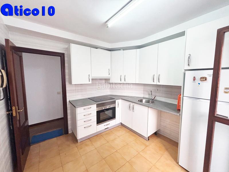 Foto c7e00699-7a8c-4129-b50b-5d5e246ce080. Appartamento in calle foncalada 32 in Salesas - Foncalada - Campoamor Oviedo