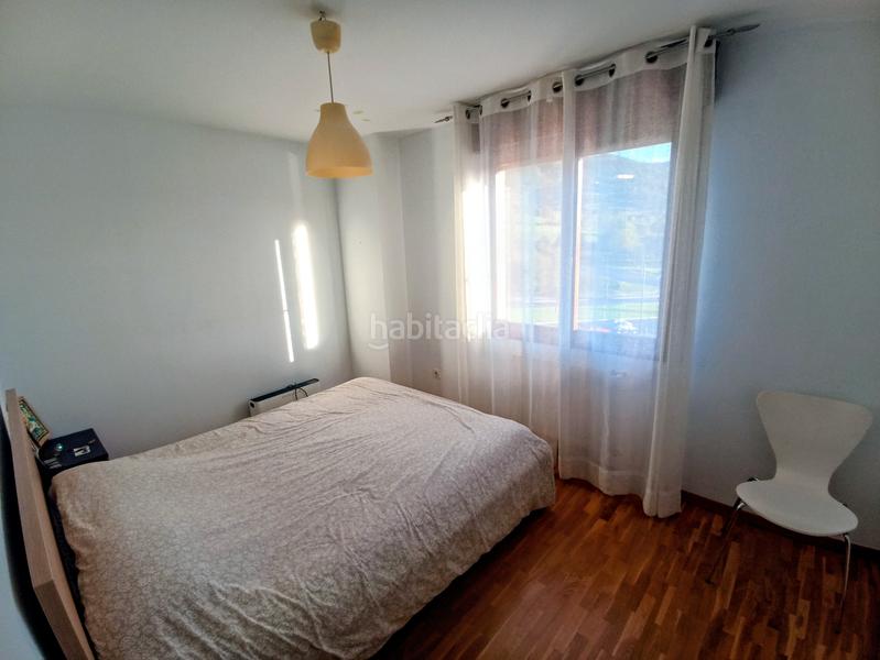 Foto 30b9c732-b483-46c7-9d82-eb54d799614b. Pis amb calefacció aparcament a Las Campas Oviedo