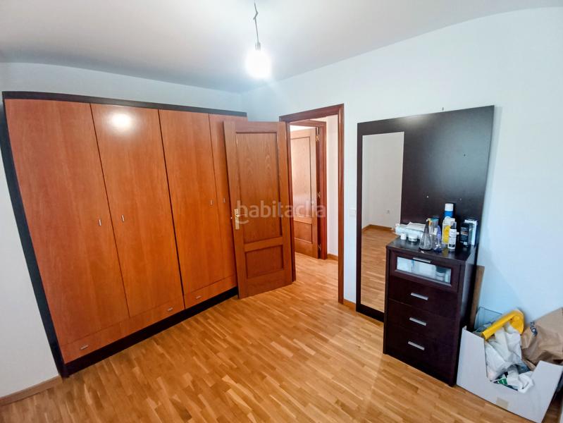 Foto 4e67feac-553e-4012-af23-384e4e0d4a86. Pis amb calefacció aparcament a Las Campas Oviedo