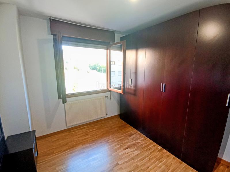 Foto 8fda9801-7192-410f-afbd-9b096553b02e. Pis amb calefacció aparcament a Las Campas Oviedo