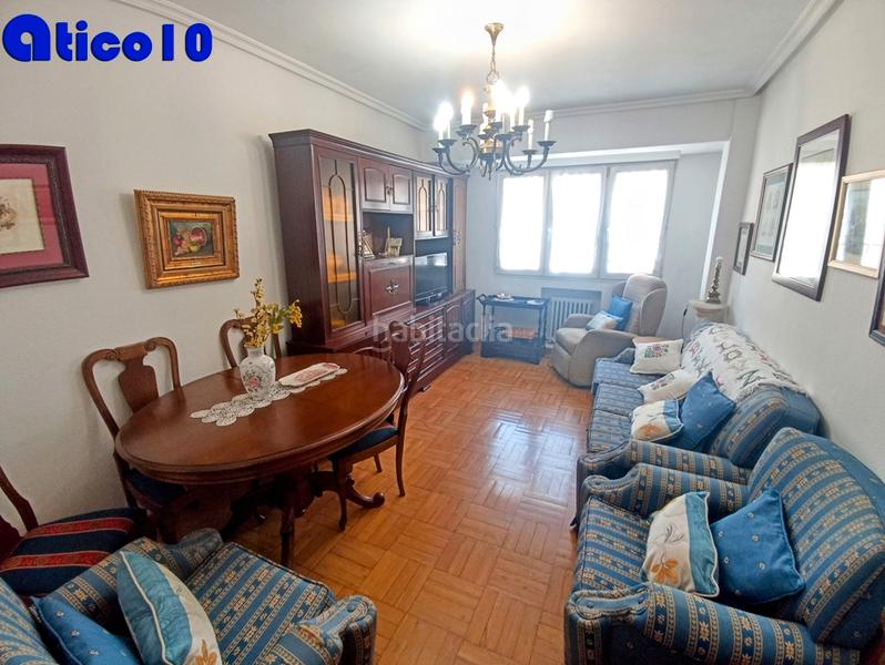 Foto 2dd0848e-8c6a-4ed1-b44c-3424c40b420d. Appartement dans avenida cristo de las cadenas 9 dans Oviedo