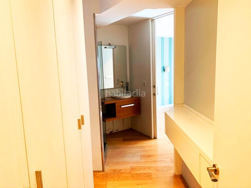 Foto 241f9c0f-a680-484a-a35e-0323c0ca9f4e. Location appartement dans calle general zuvillaga 9 dans Oviedo