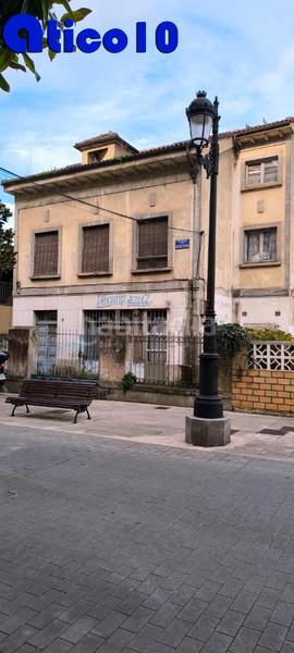 Foto 365335cb-4772-4f9a-b836-bb7b5f7c79d5. Chalet dans calle antonio maura 4 dans Vallobín Oviedo