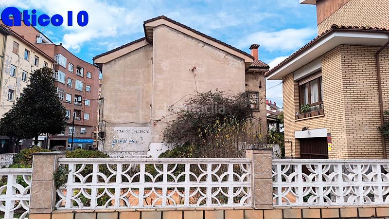 Foto d774032f-90ba-402e-973a-b9ec087a7767. Chalet dans calle antonio maura 4 dans Vallobín Oviedo