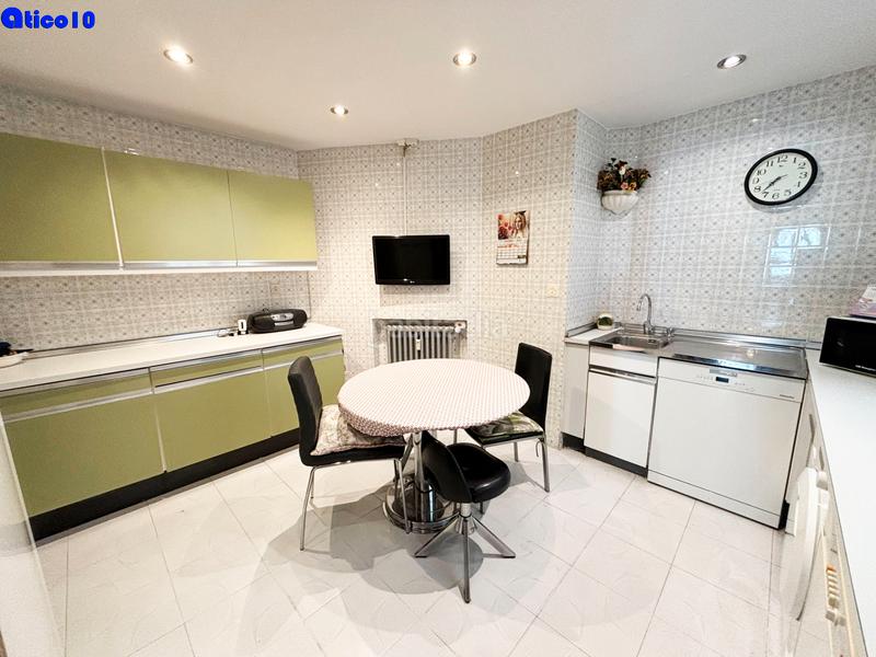 Foto 940ee886-e084-4f2d-b44b-9a2ac255db4c. Flat in plaza del carbayón 6 in Salesas - Foncalada - Campoamor Oviedo