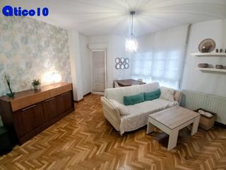 Affitto Piccolo appartamento in Calle de la ería del hospital 21. Altura / luminoso / terraza