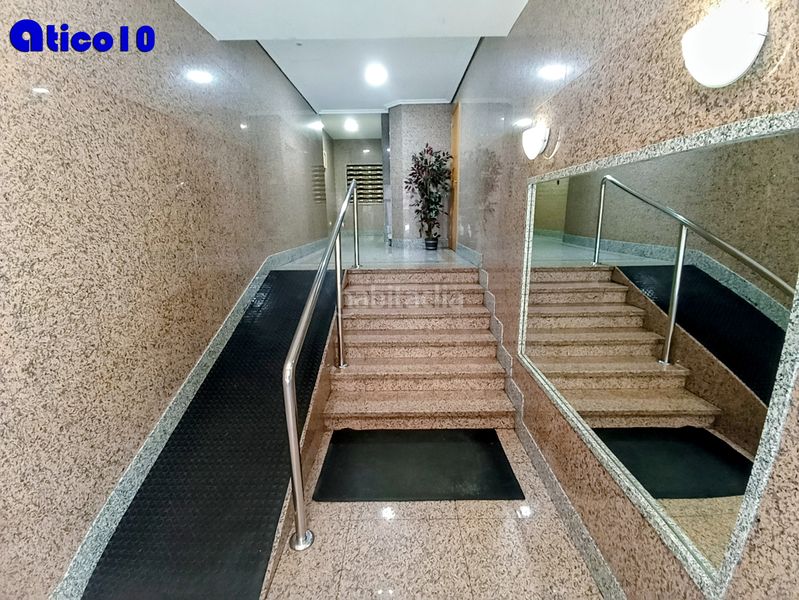Foto 344f686b-fb5c-42ff-a2c6-ce873ca6bed7. Àtic amb xemeneia calefacció a Ciudad Naranco - Prados de La Fuente Oviedo