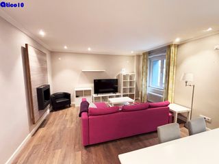 Pis  Calle de campomanes 20. Amplio piso de 3 habitaciones reformado en calle campomanes