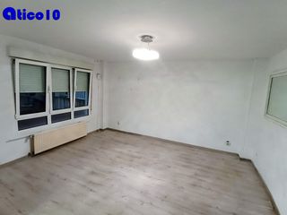 Office space in Calle augusto junquera 35. Oficina diafana con cocina