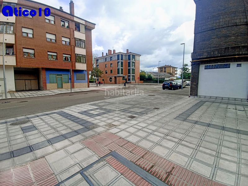 Foto 6395227a-f331-455a-9fe3-4601212a95af. Aparcament cotxe a calle santa isabel 24 a Lugones Siero