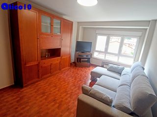 Location Appartement à Calle juan escalante de mendoza 12. 3 dormitorios / impecable / soleado