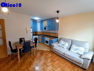 Miete Appartement in Calle de álava 56. Apartamento / garaje / luminoso
