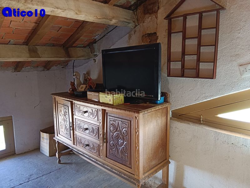 Foto 0740623c-cc14-4fcc-9a20-15e7df0b8511. Casa amb calefacció a Candamo