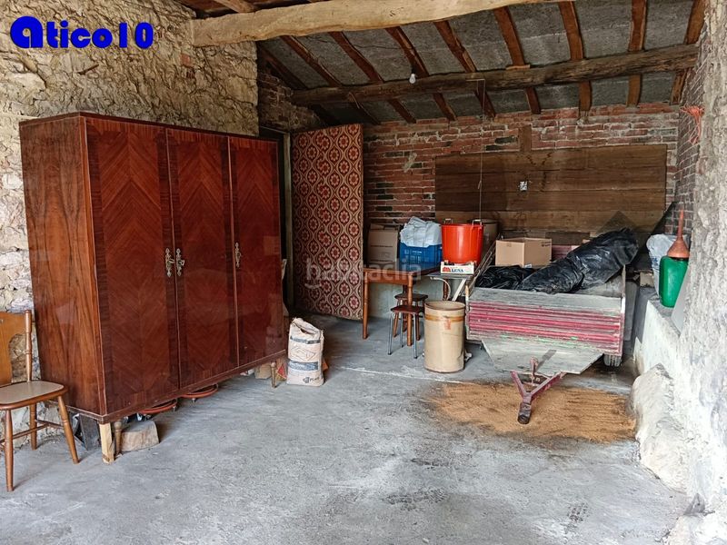 Foto 2561bdba-3f40-46ef-bad0-a6e0c11cc88e. Casa amb calefacció a Candamo