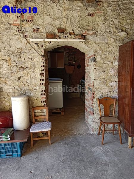 Foto 3043eb96-1ec8-430c-bb98-2a297c7b531d. Casa amb calefacció a Candamo