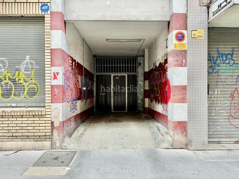 Foto 22bcc8d4-2678-41d8-bf45-3b89dfd591d9. Parking voiture dans Coronación Vitoria - Gasteiz