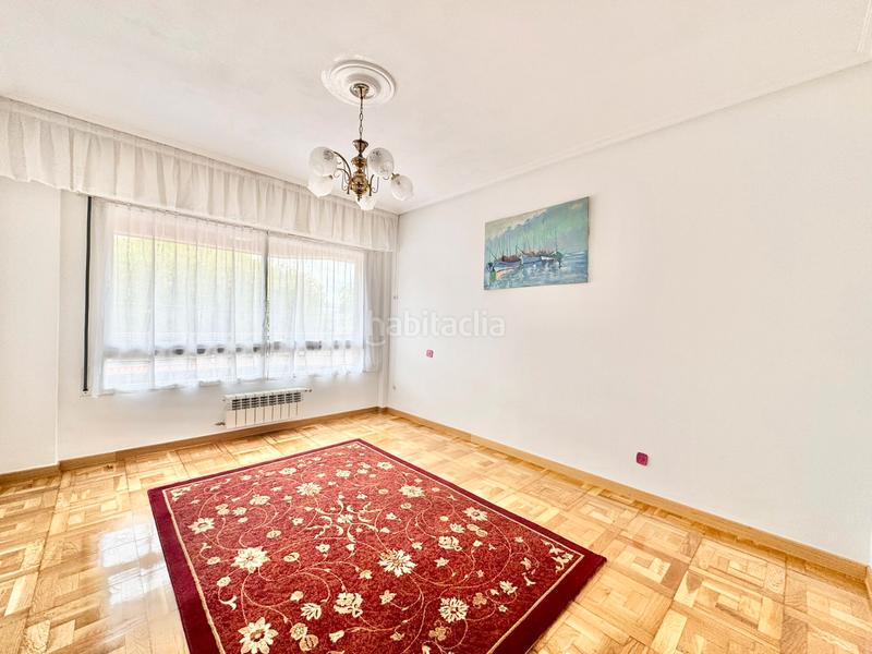 Foto 5b87e757-55c6-48db-94ff-4edc8d8ced56. Appartement avec parking dans Ensanche Vitoria - Gasteiz