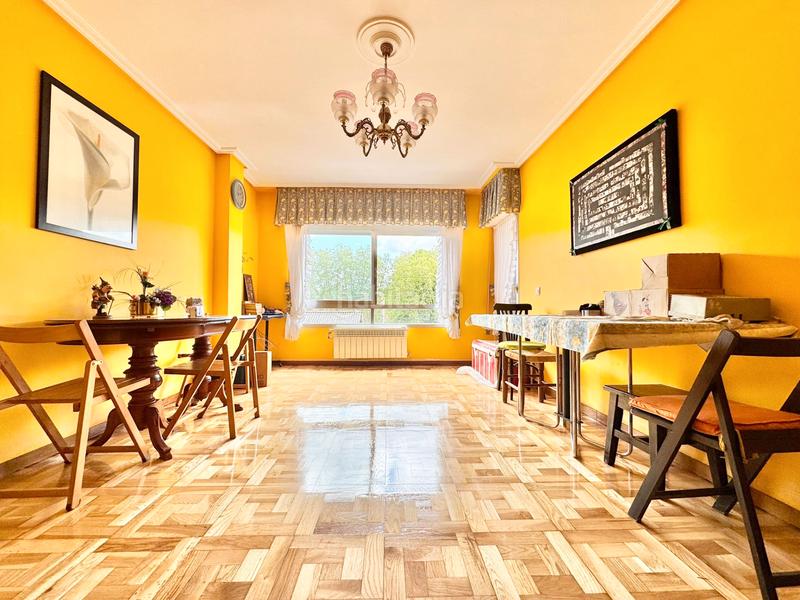 Foto b27aaf2e-5c0d-4f31-ad6a-1ef88ebac6b2. Appartement avec parking dans Ensanche Vitoria - Gasteiz