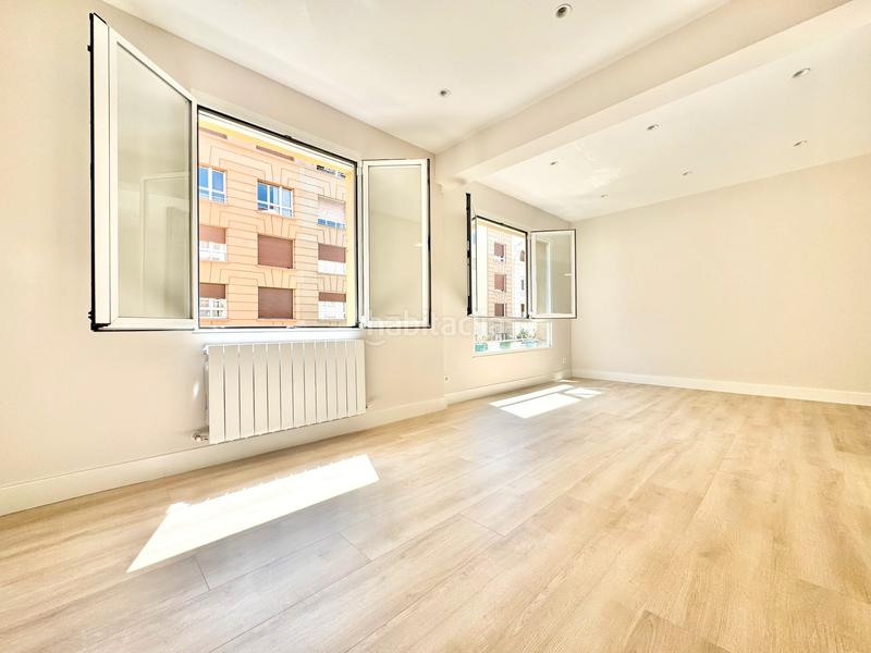 Foto 87dd664f-dfe4-4e1b-9c27-0dcb5b87d7dd. Appartement avec chauffage dans Lovaina Vitoria - Gasteiz