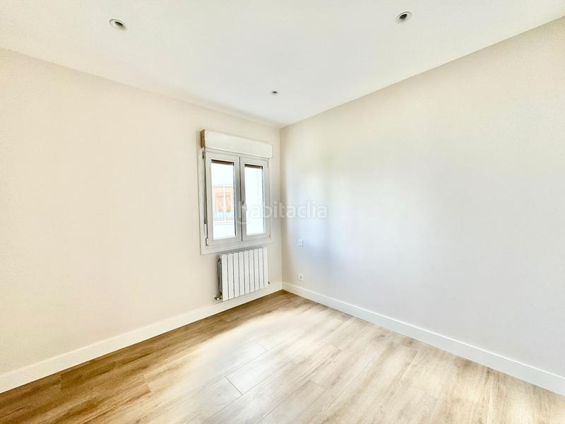 Foto 99c75da4-baf6-411f-b67b-4909fa1138a7. Appartement avec chauffage dans Lovaina Vitoria - Gasteiz