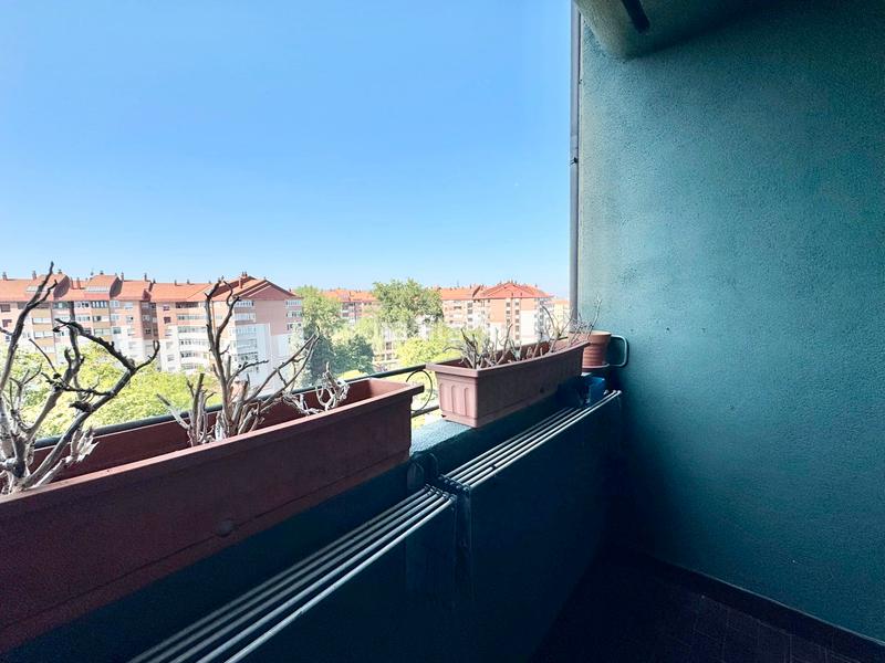 Foto 7664110b-044f-4eca-a279-91a48b66d305. Appartamento con parcheggio in Aranbizkarra Vitoria - Gasteiz