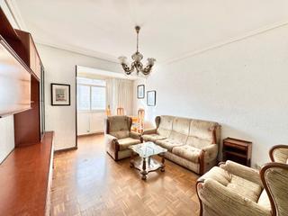 Etagenwohnung  Lima kalea