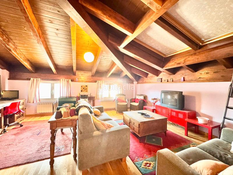 Foto 66fdf50c-025d-465e-bfaa-b54794d38f40. Casa a schiera con parcheggio piscina in Crucero - Aquende Miranda de Ebro