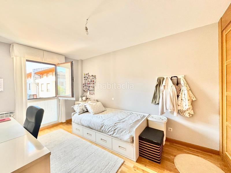 Foto 4c23179c-354c-4702-ab04-4104f21d06db. Semi detached house with parking pool in Crucero - Aquende Miranda de Ebro