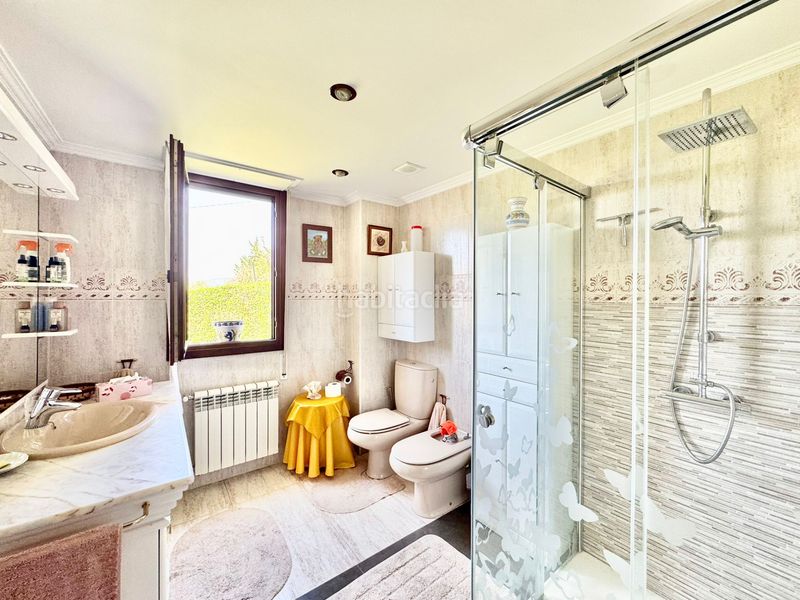 Foto 9525842c-b2da-44ed-b358-a34188d3f426. Chalet en Zigoitia