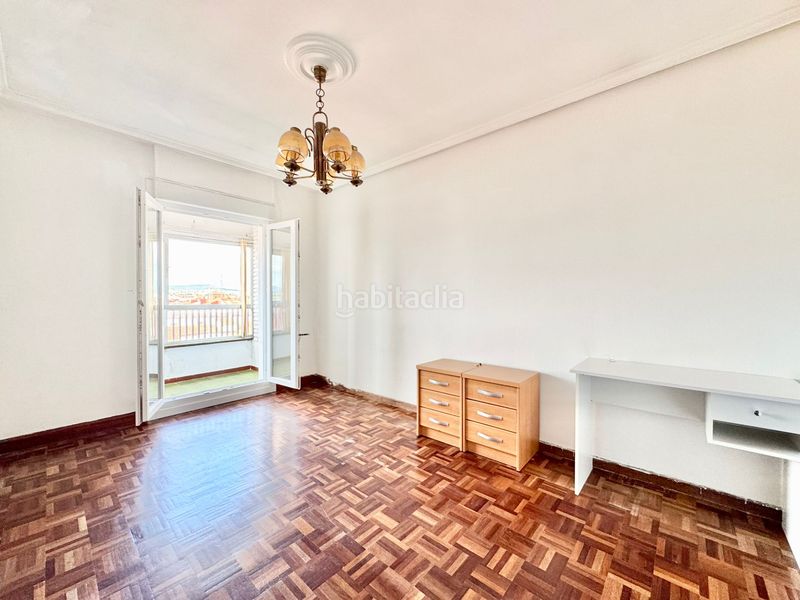 Foto fe1b7cfb-d51b-413d-89b3-63001ea9a383. Piso en Centro Miranda de Ebro