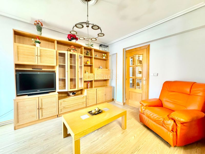 Foto b32fd4e8-7873-4007-b441-1387790d6c16. Flat in Centro Miranda de Ebro