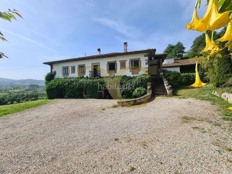 Foto 12b5ab0d-f4bf-418e-8d82-374cb58155c7. Casa a Piloña