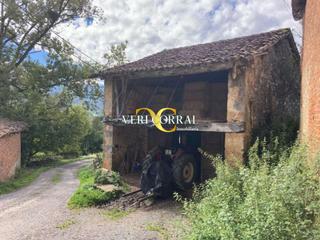 Maison  Mestas de con. Cuadra con finca cerca de cangas de onís.