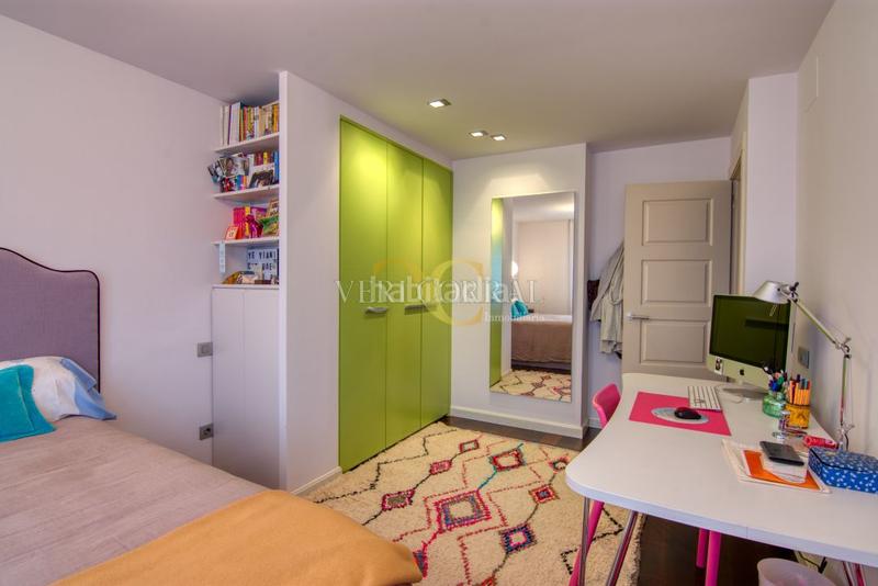 Foto acb373a1-ede1-45b2-8f68-4eb0cccfebfe. Zweistöckige wohnung mit heizung parking in Parque San Francisco - Uría Oviedo