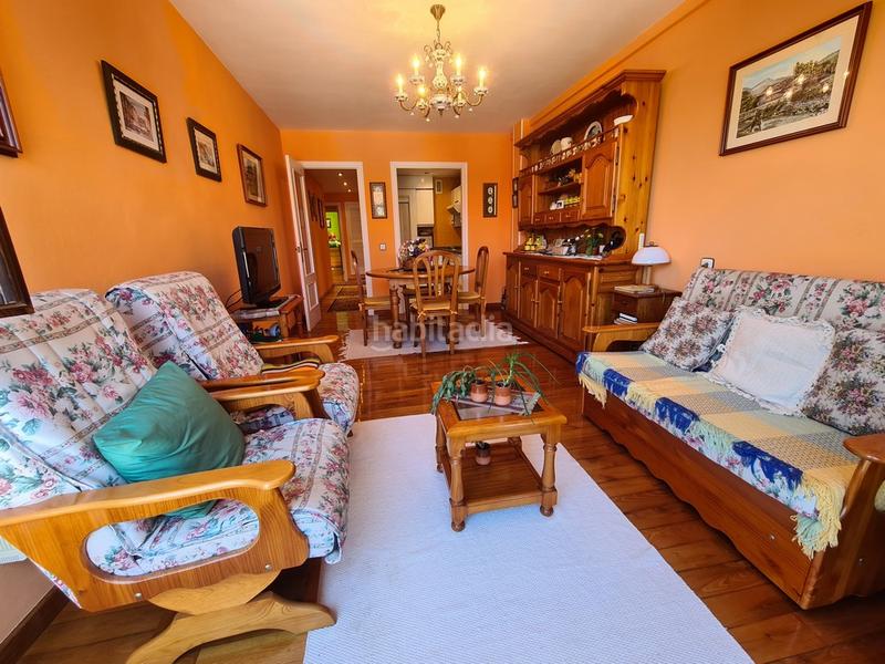 Foto bbb64ad3-2e27-4fcc-8759-23fedcfe34c8. Piso  con vistas al mar . en Llanes pueblo Llanes