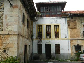 Casa  Alles. Casa construida en 1880.