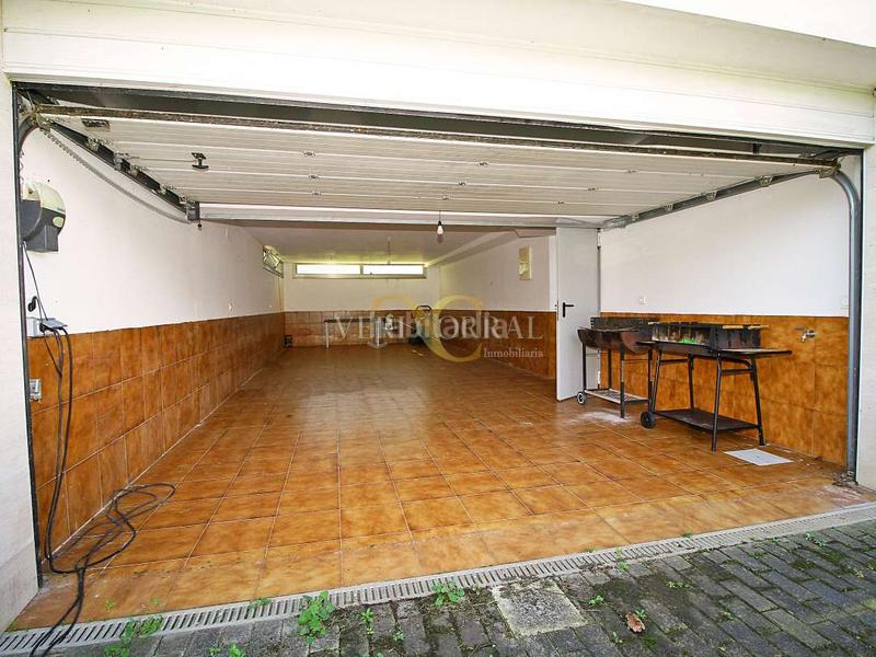 Foto 427f36c5-f330-40ce-8fc9-7cef93e59894. Chalet magnífico chalet en Somió. en Somió Gijón