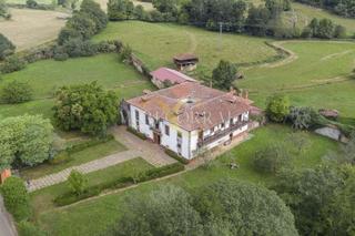 Casa  Bayo. Palacio de bayo.