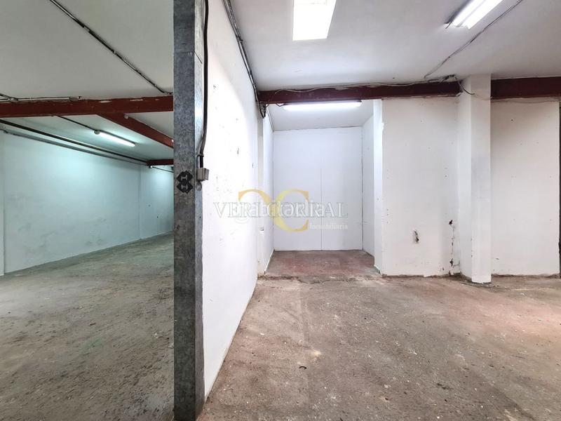 Foto 0b4a9f40-a729-48fe-b873-3645901f4b6f. Alquiler local comercial local en alquiler en Laviada. en Gijón