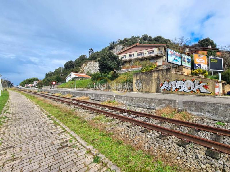 Foto cdc61f40-d653-4daa-8344-fe88b35cddc2. Casa amb calefacció aparcament a Ribadesella