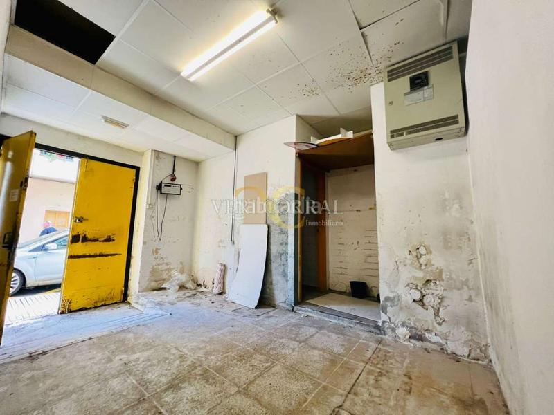 Foto 8c83c08b-a008-48cd-be6b-cb9aee84f35f. Rent business premise in El Natahoyo Gijón